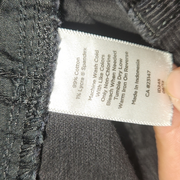 TALBOTS WOMENS BLACK CORDUROY JEANS  SIZE 6 - Picture 8 of 13